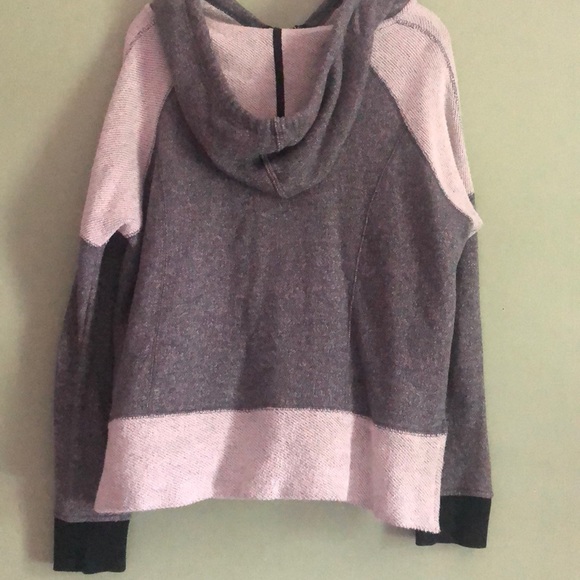 Cute jacket - Picture 2 of 2